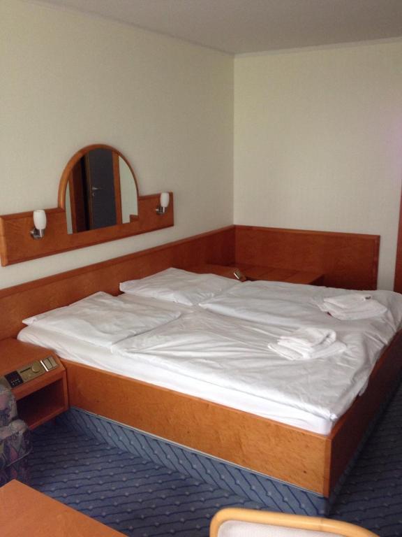 A1 Raststaette & Motel Hamburg-Stillhorn חדר תמונה